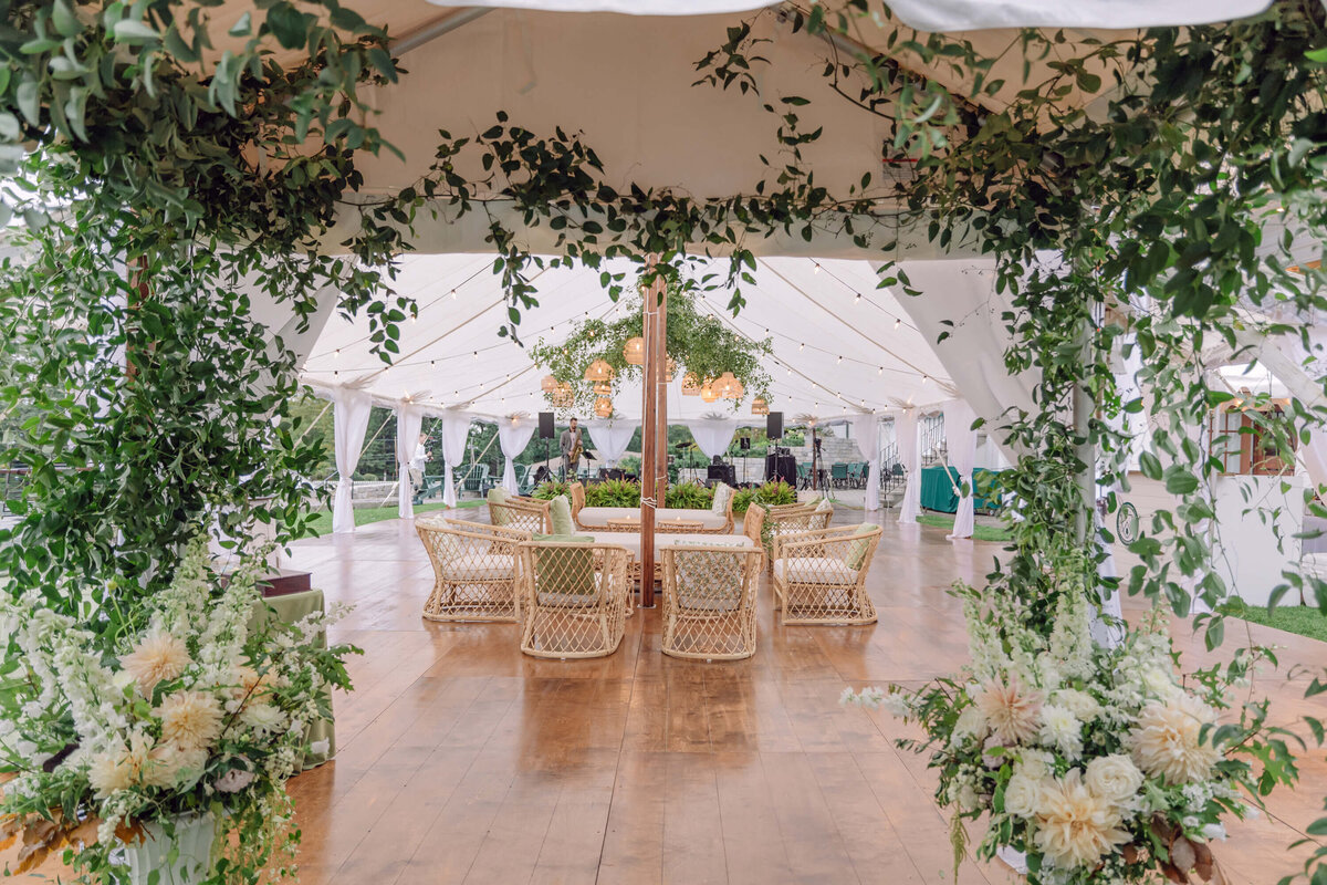 12-Classic-Bald-Peak-Colony-Club-New Hampshire-Wedding-Planner-Mary-Thornton-Events