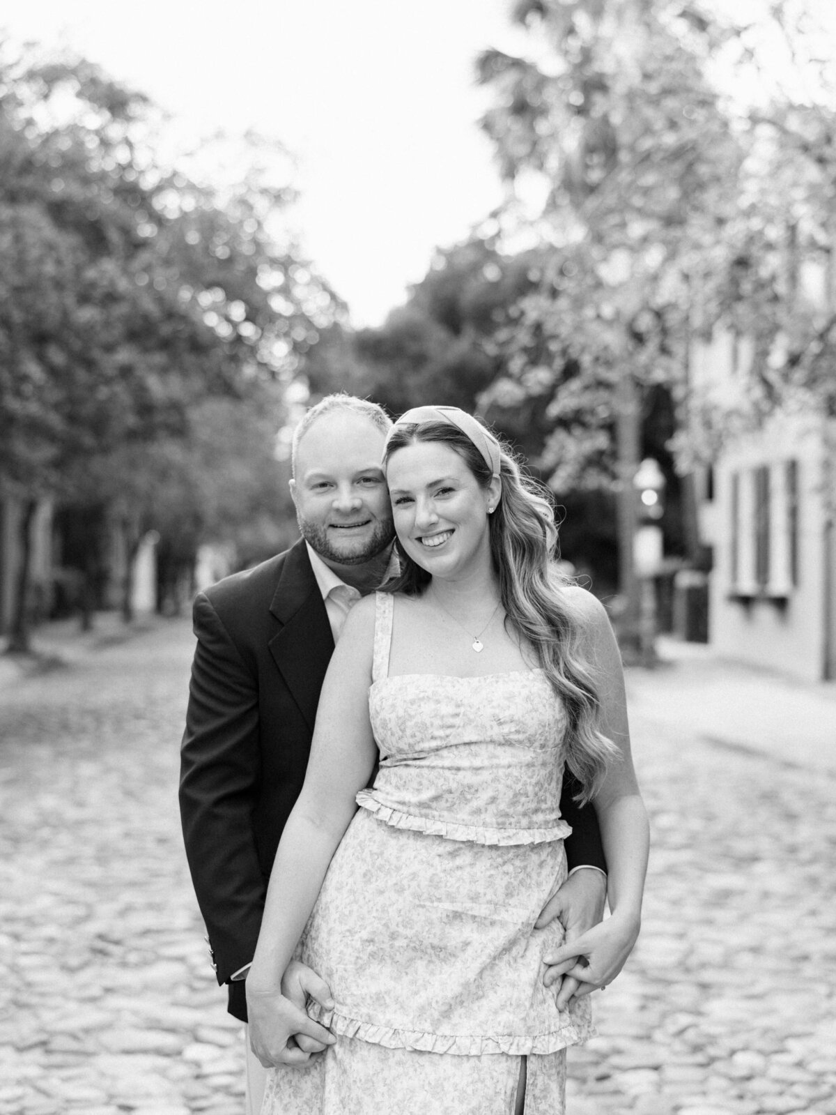 downtown-charleston-engagement-session-meg-andrew-032