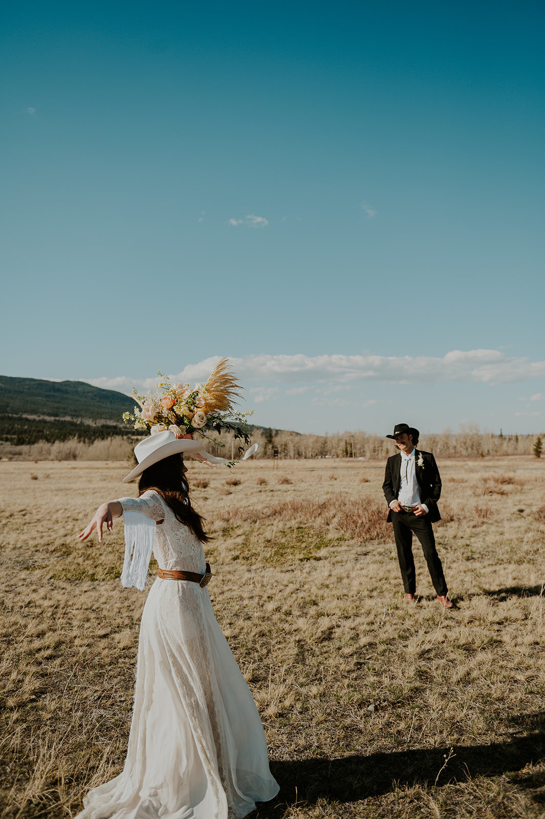 western-boho-glacier-park-elopement-presley-gray-photo-0237