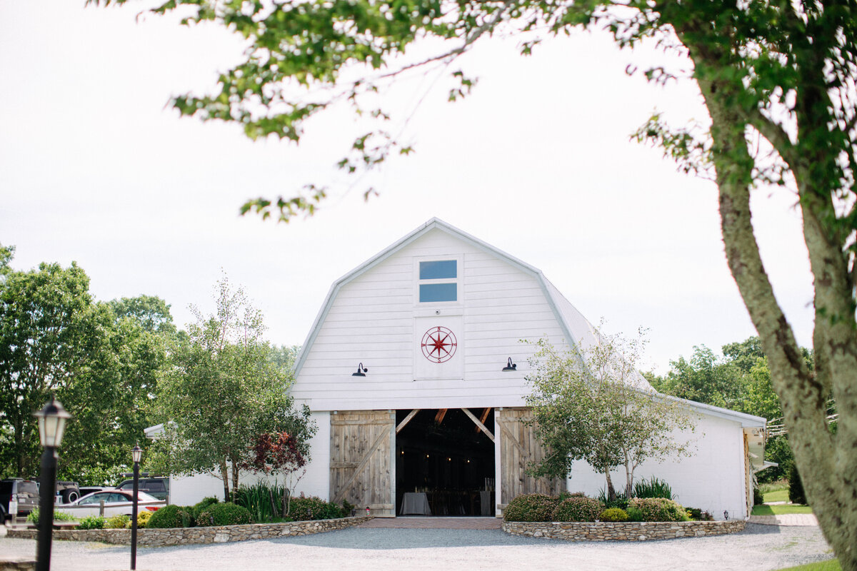 OverlookBarnWedding-44