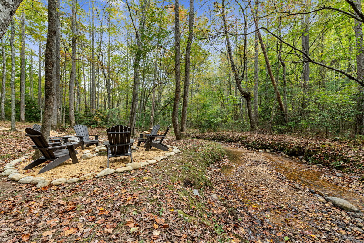 30Shady-Grove-Cabin-Blue-Ridge-GA_1442_Creek 2