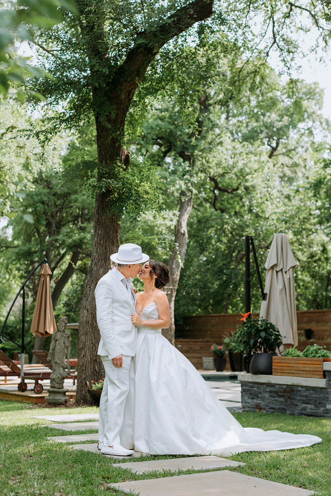 reTheBurrowWeddingPhotography-1093