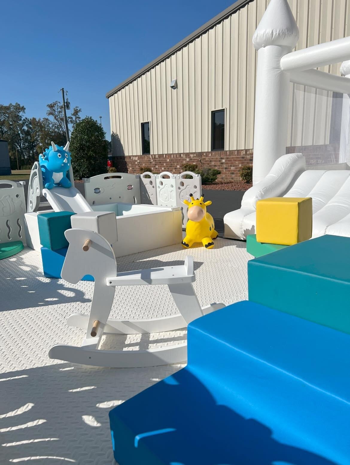 Goldsboro Balloons 18