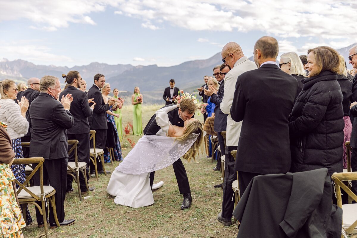 AbieLivesayPhotography-TellurideWeddingPhotographer-SoireeTelluride-TellurideGoldenLedge-MaggieTucker-1068