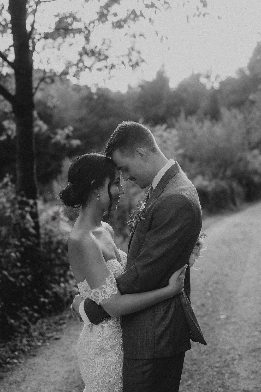 Wedding Photographer_FineArtPhotography_Julie Troxler Photography_Engelburg_LorenaJoel-5