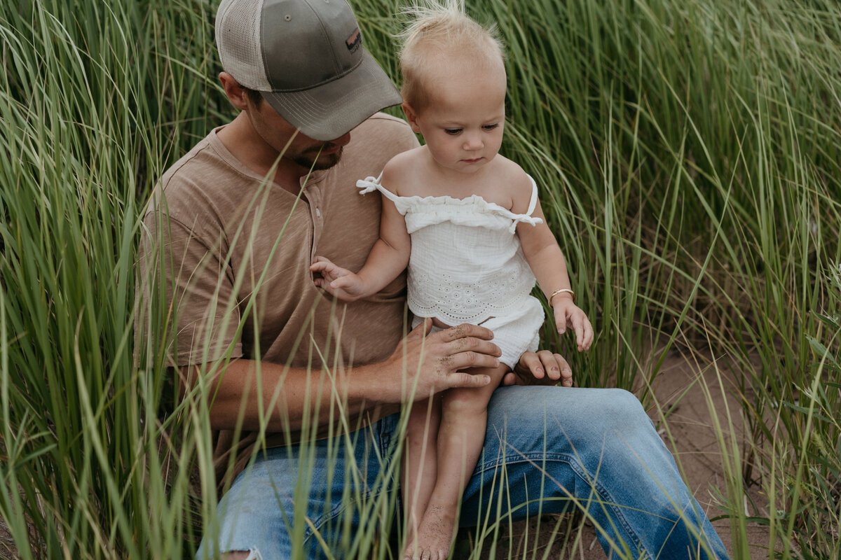 MN Family Photographer Beyond the Pines C1724