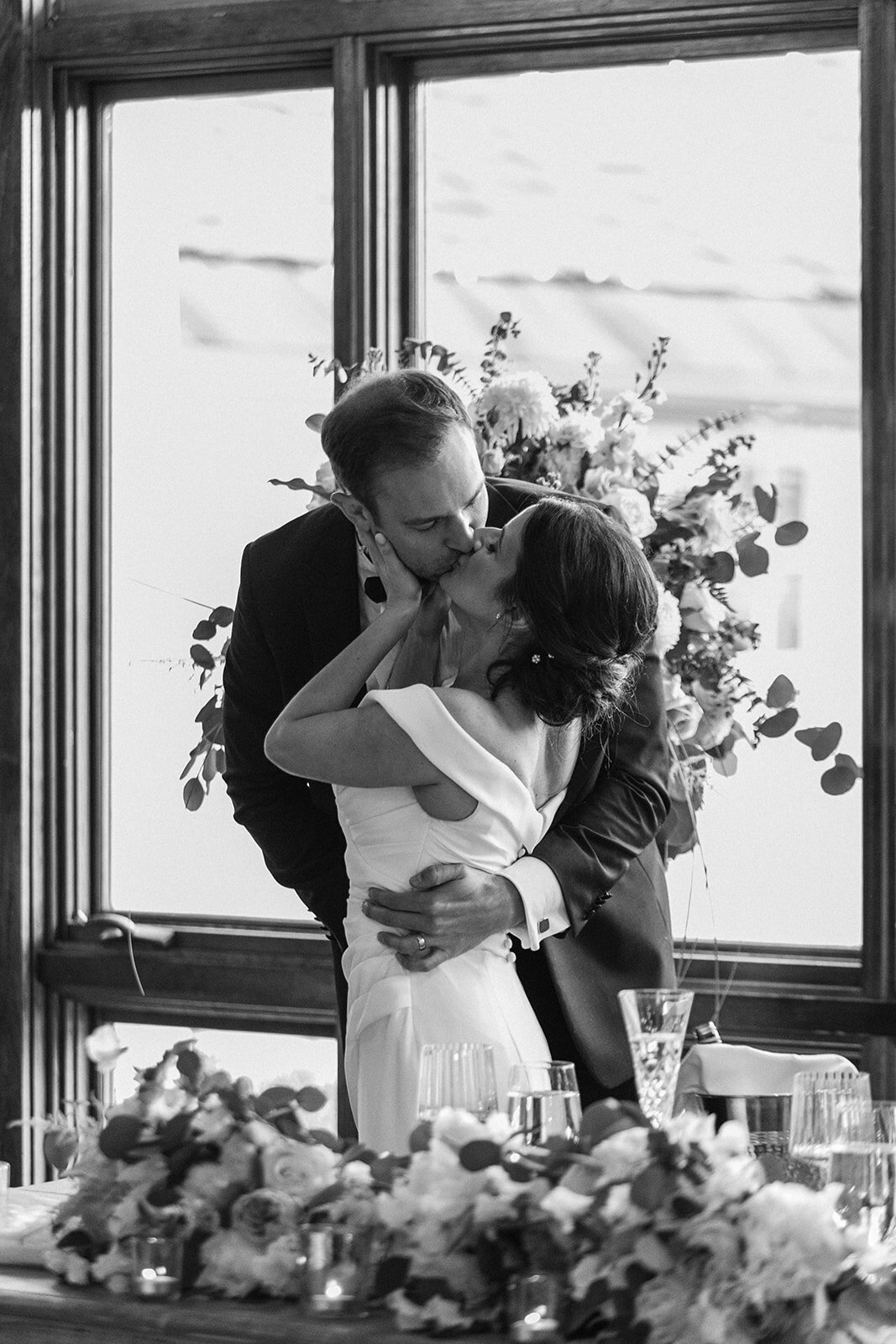 bella-luce-by-michelle-andrea-new-england-photographer-wedding-perry-family-reception-92
