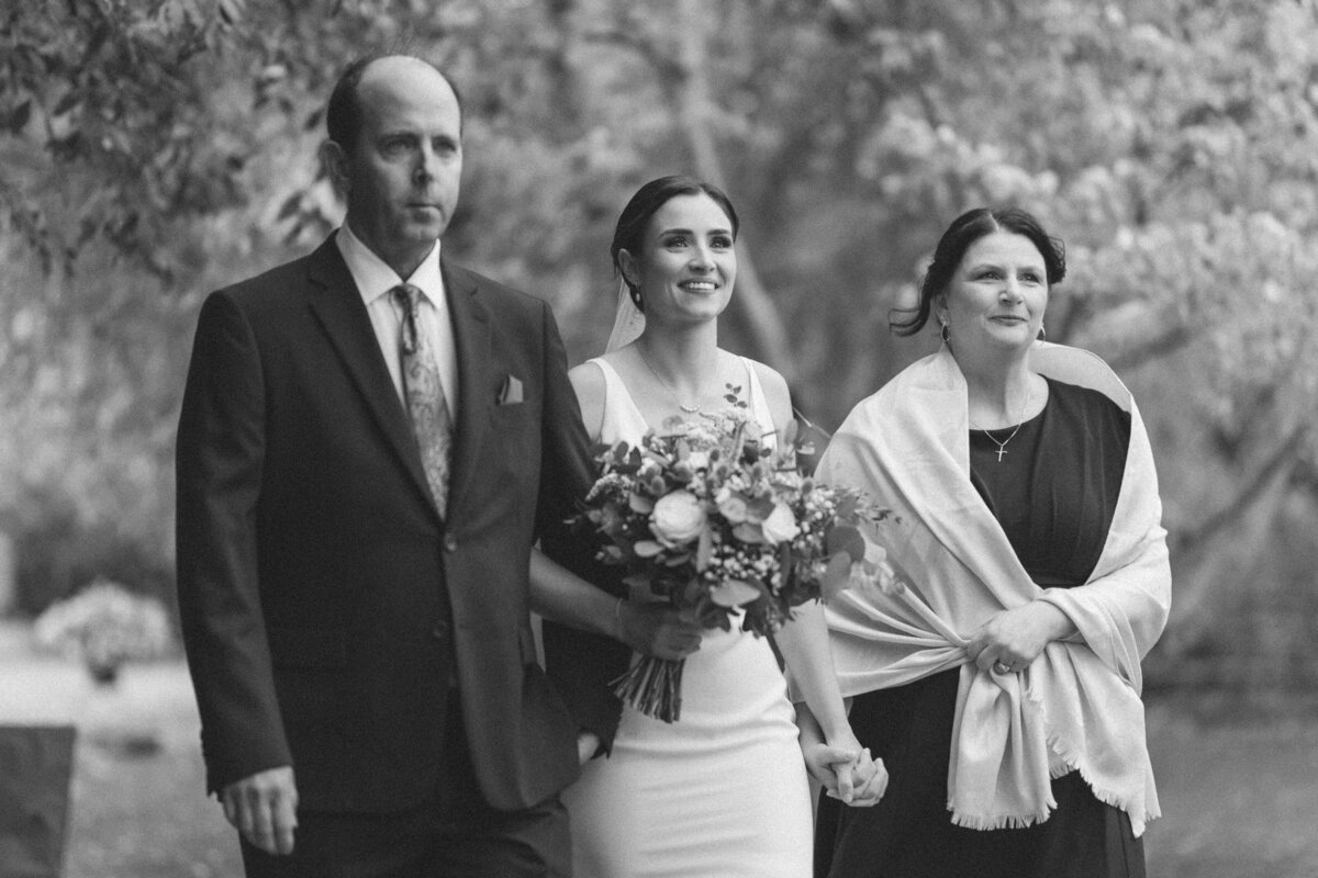 SaskatoonWeddingPhotography-27