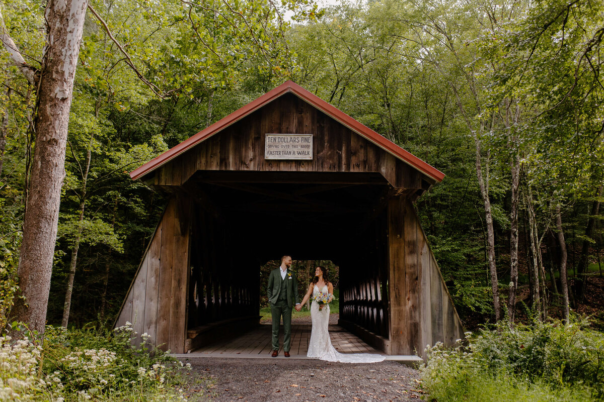 the-ashokan-center-wedding-04