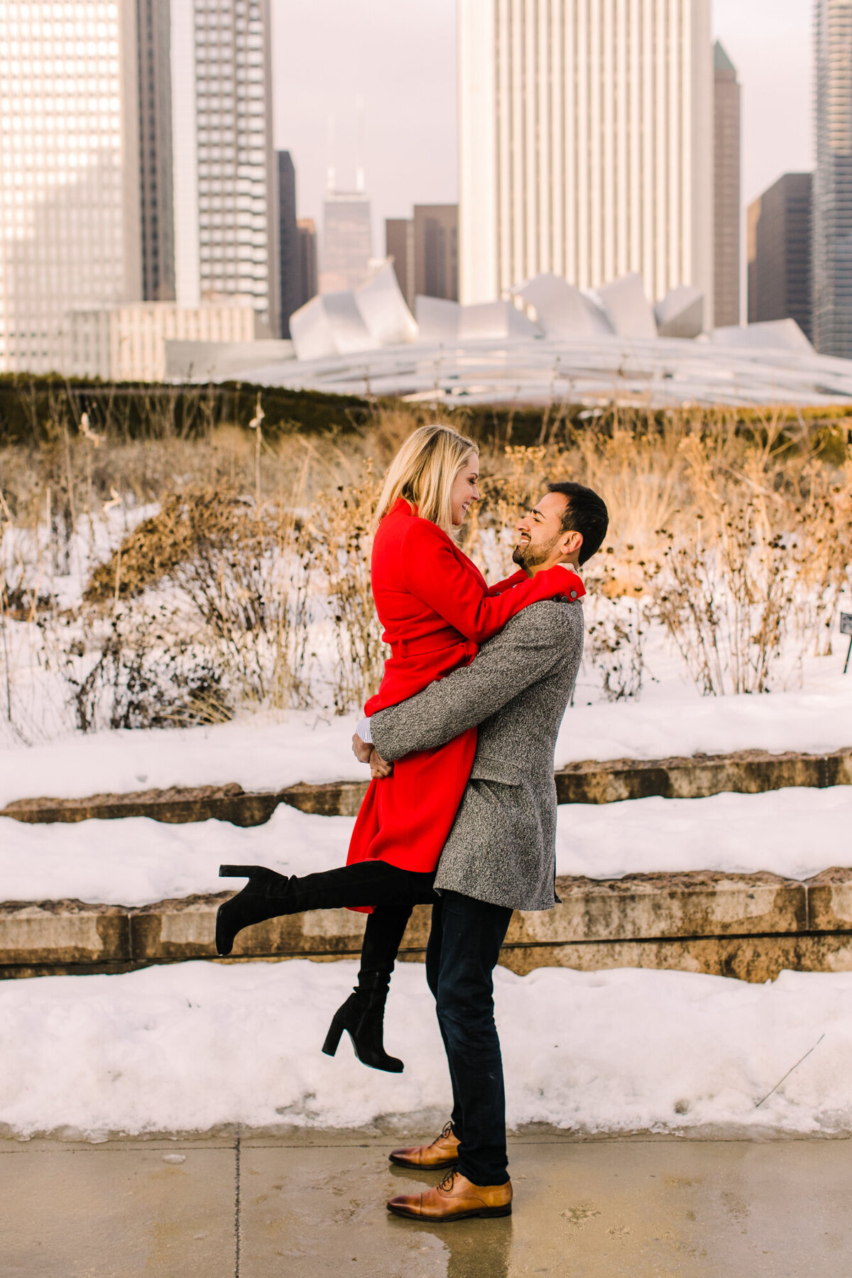 Winter engagement photo in Chicago's Millennium Park