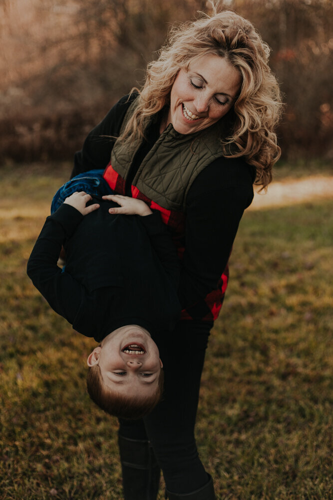 mom and kids moody 6 sneak peek