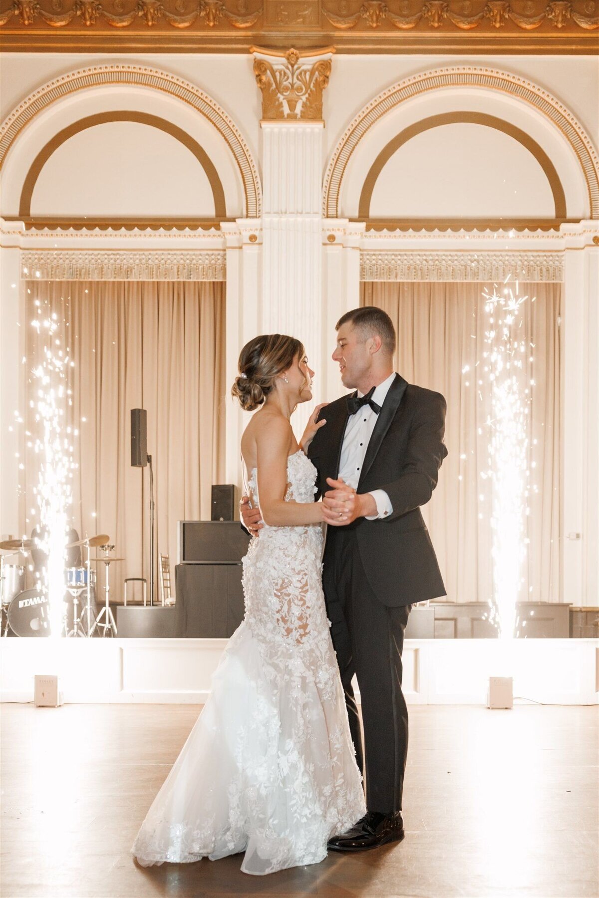 ballroom-at-the-ben-wedding-805