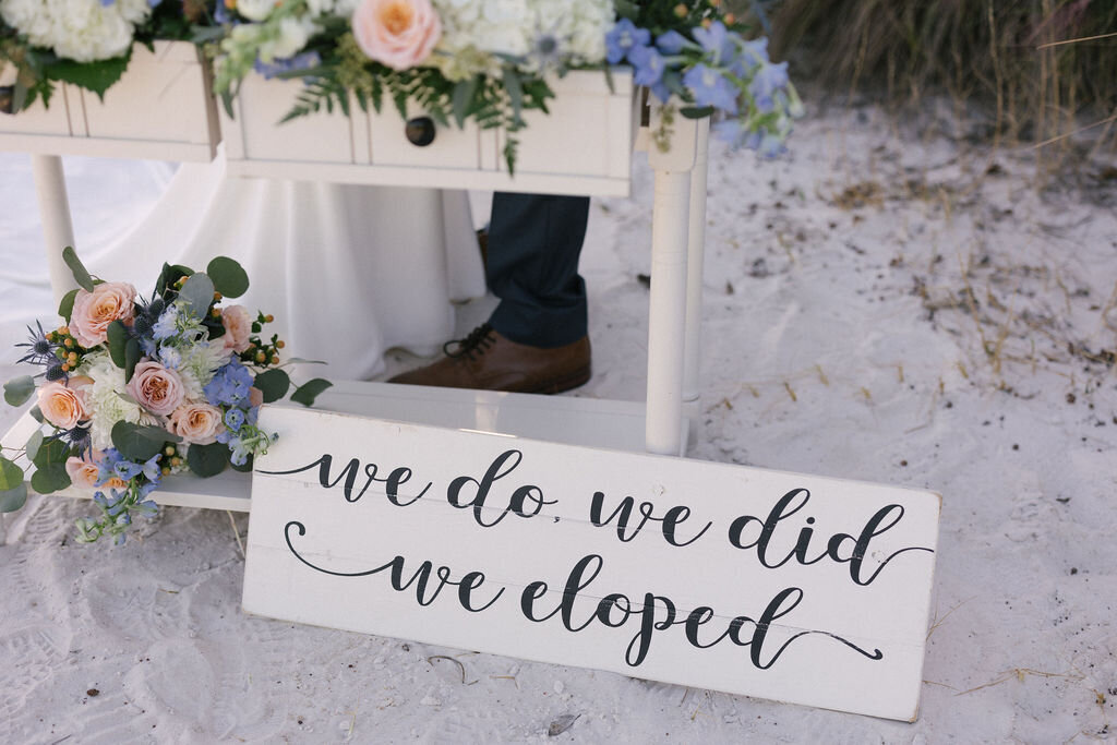 emily-plank-photo-the-current-hotel-elope-in-tampa-chantilly-chic-celebrations-8
