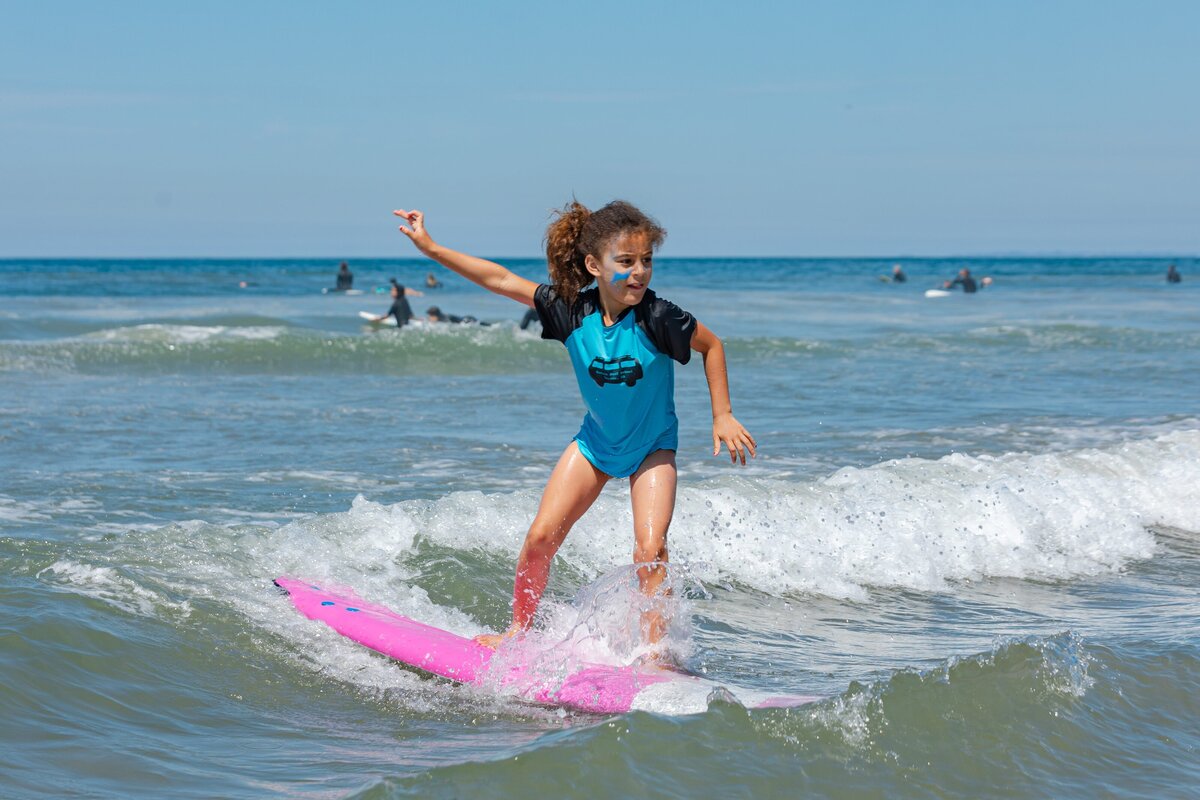 BADASS-SURF-SCHOOL-June-24-2024-0129