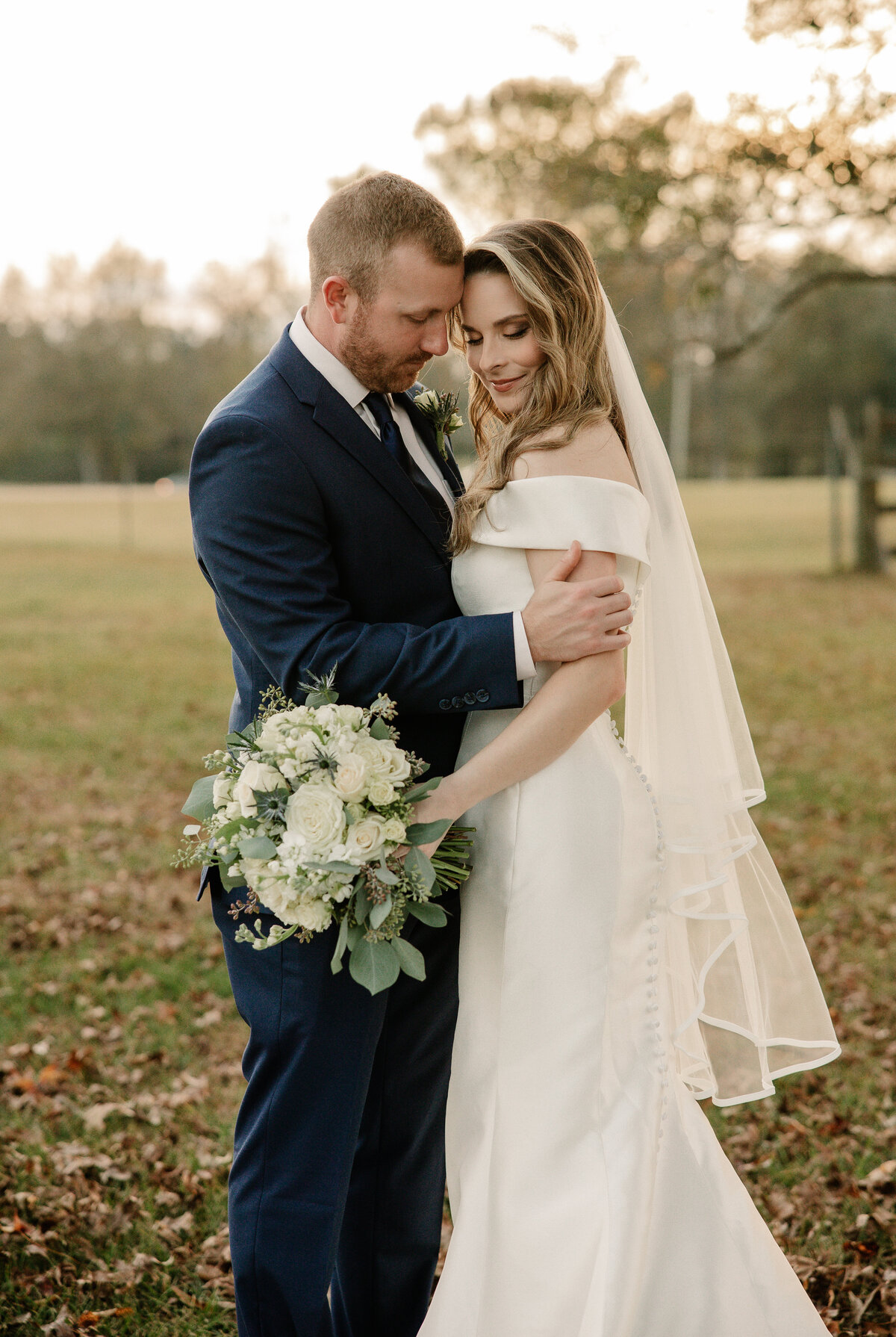 mims-wedding-bride-and-groom-100