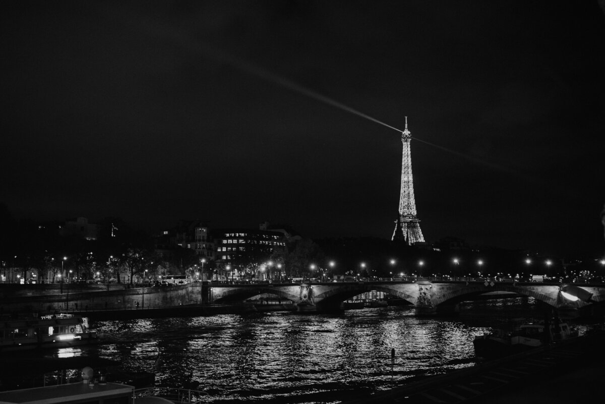 paris black and white imagery