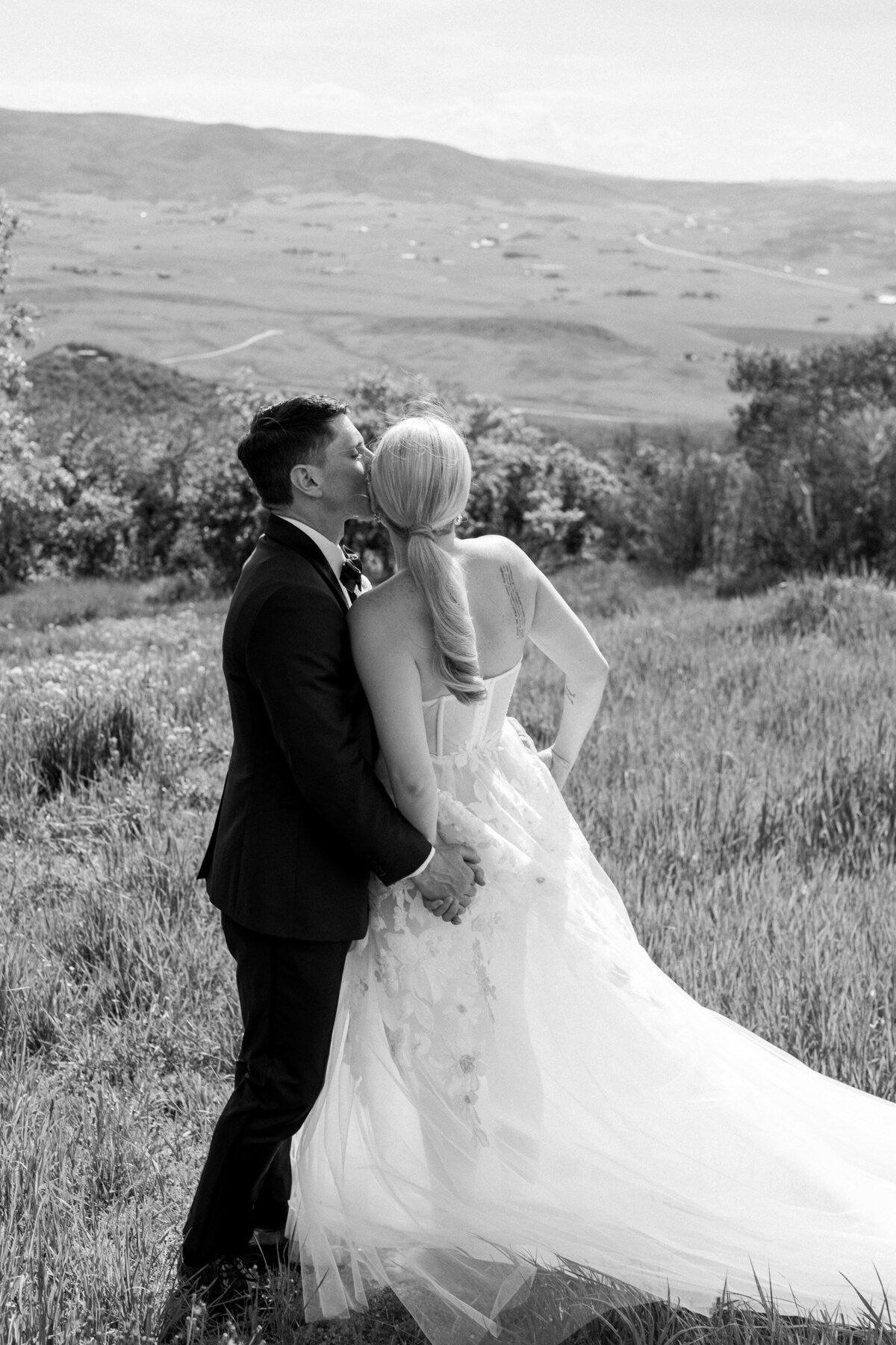 BellaVistaEstate-SteamboatSprings-LuxuryColoradoWedding-33