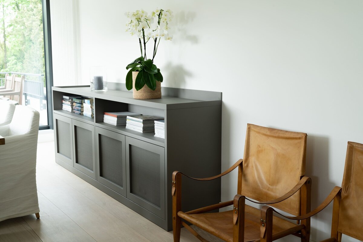 Wohnen-und-Schlafen-sideboard-grau
