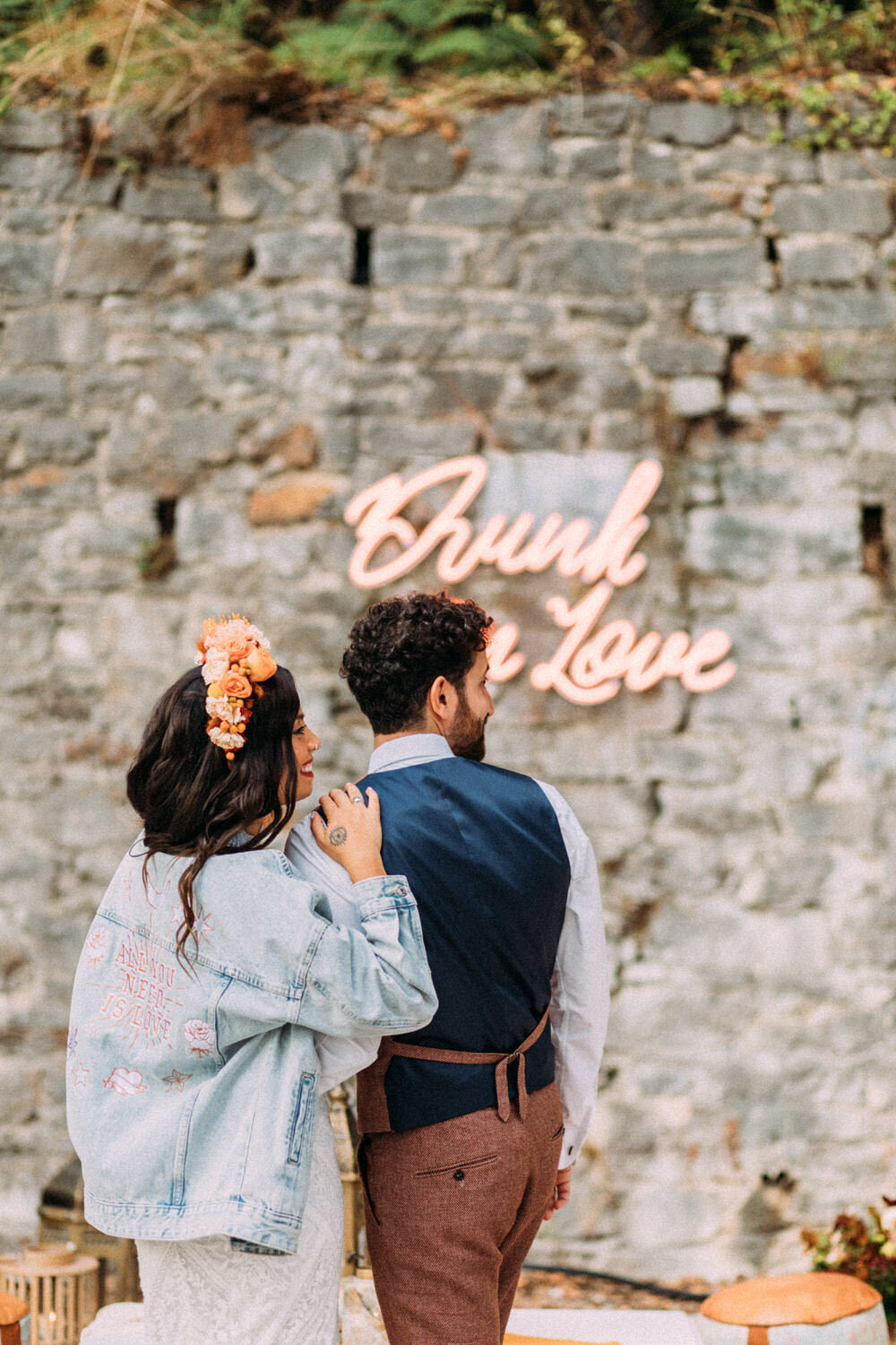 unconventional_wedding_on_a_railway103