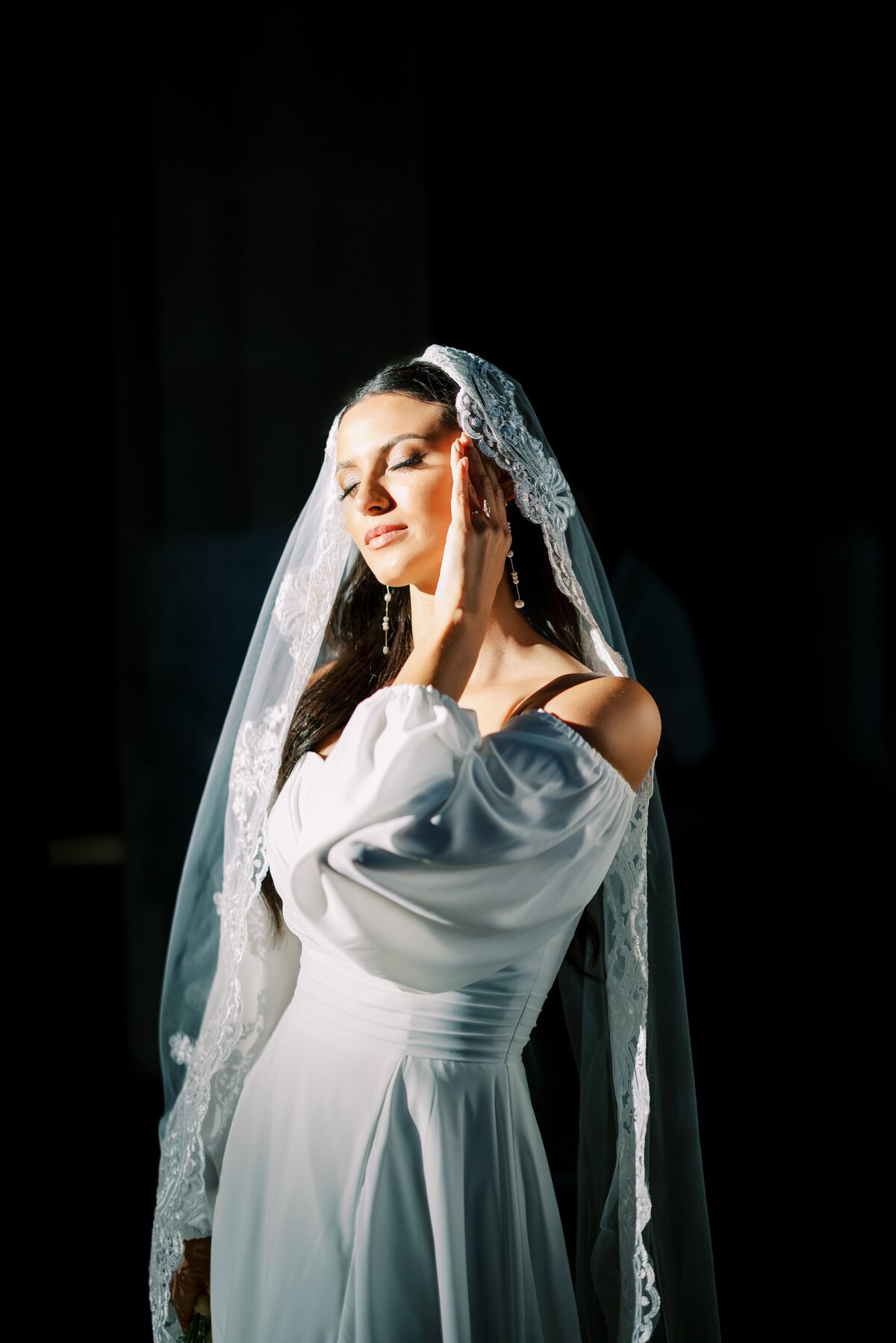 Danielle-Defayette-Photography-Barcelona-Park-Guell-Wedding-9