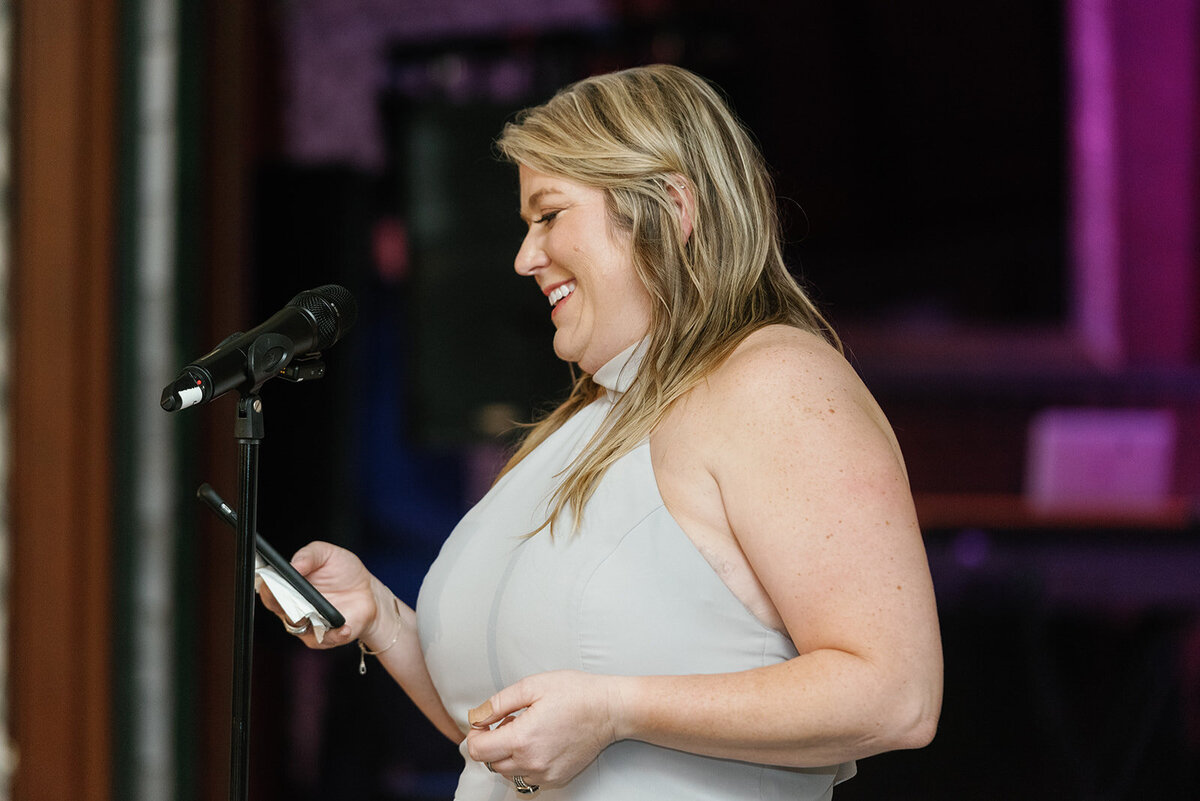 maid-of-honor-toast-at-castle-hill-inn-jen-strunk-events