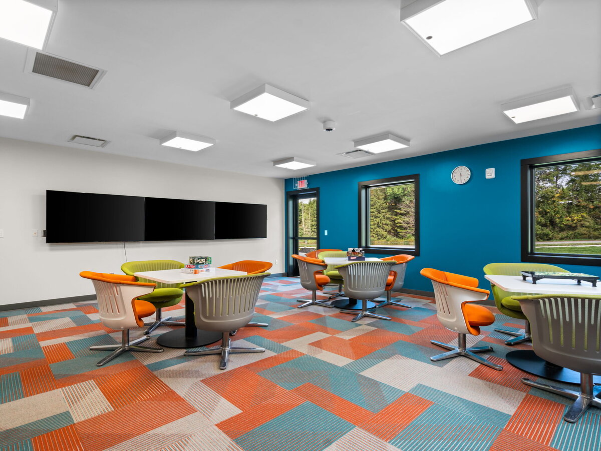 48-web-or-mls-A7403501