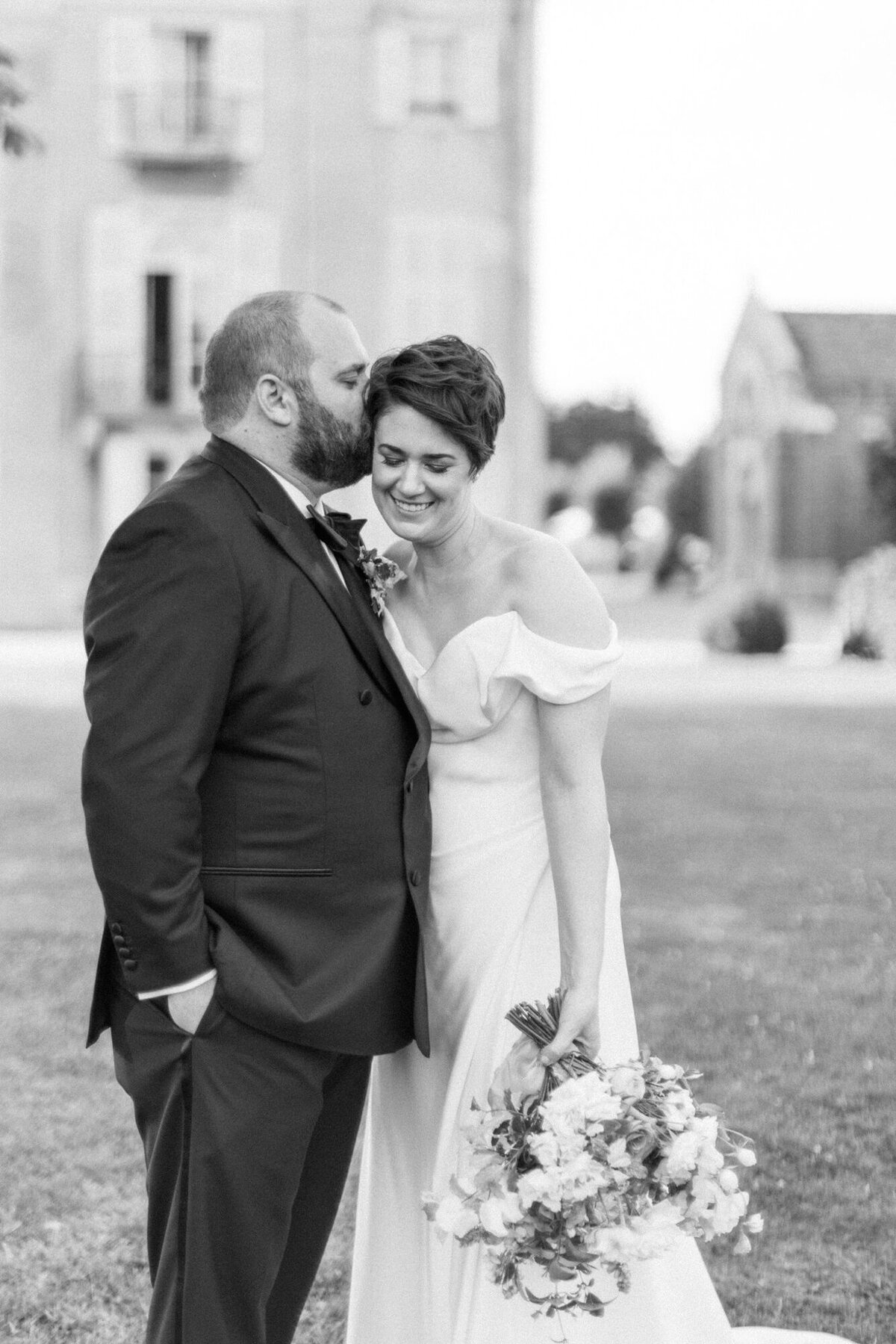 Maïlys Fortune Photography Husband Wife Wedding Weddings Photography France Switzerland Italy Timeless Dreamy Imagery Bilingual French English Destination Weddings Destination Wedding Provence French Riviera Paris Lake Como Tuscany153