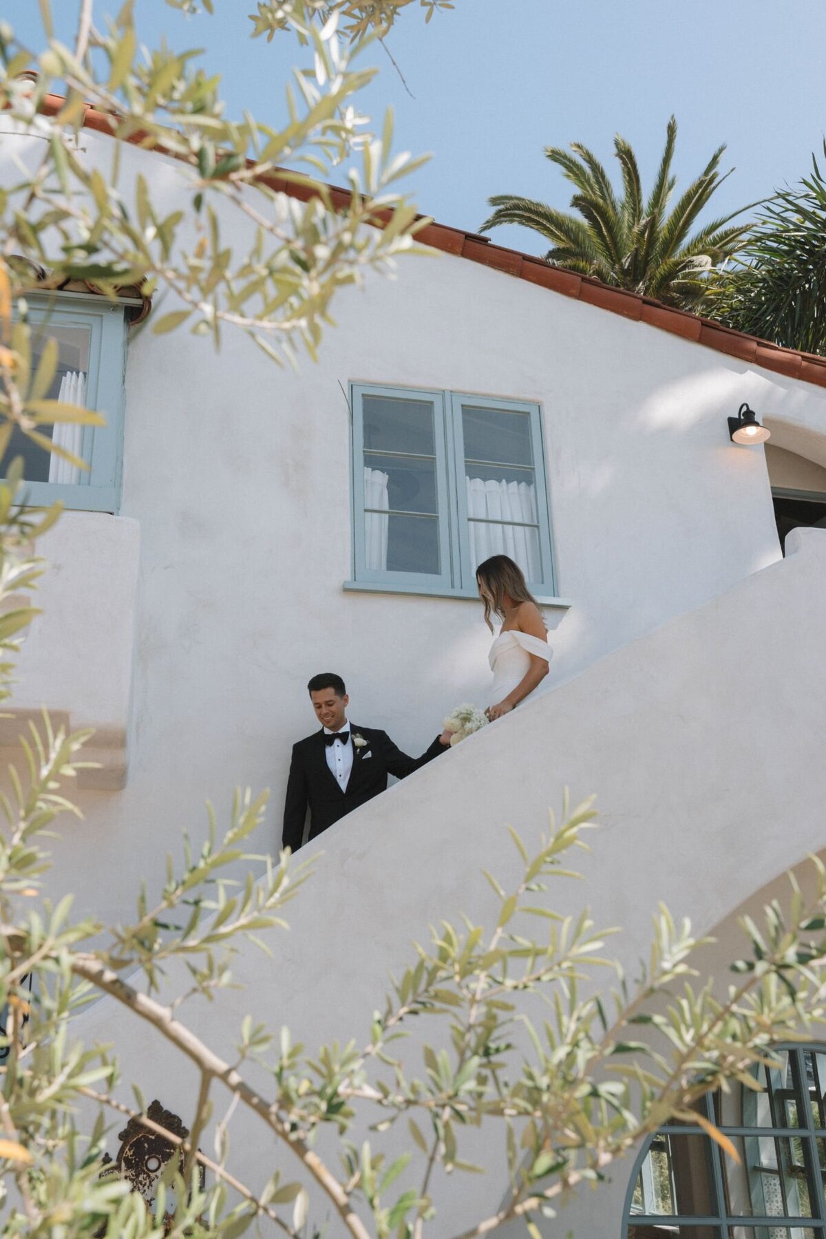 pretty-palm-leaf-event-co-caroline-and-phillippe-wedding-26