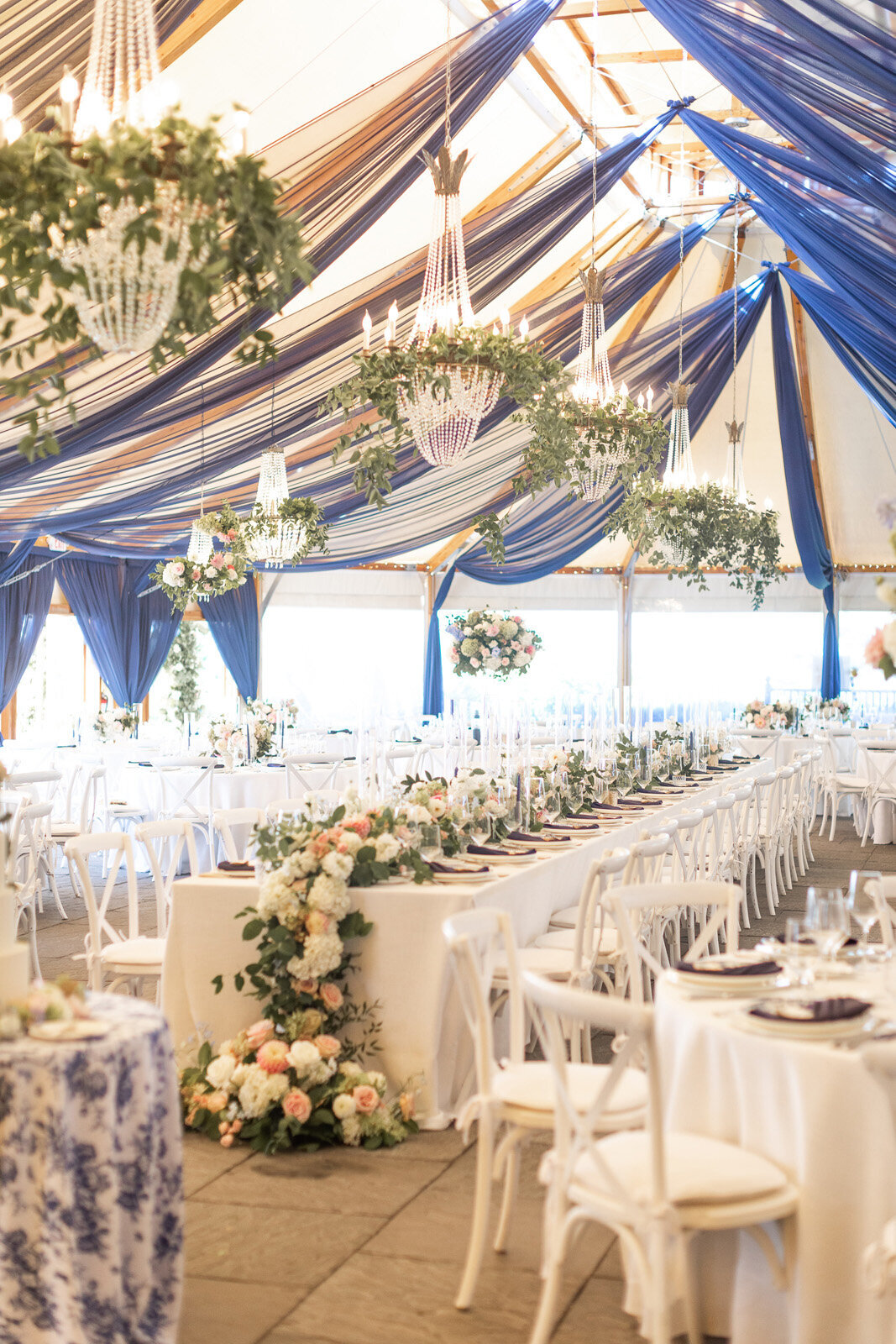 Kate-Murtaugh-Events-Castle-Hill-Inn-Newport-tented-wedding--navy-blue-design-florals