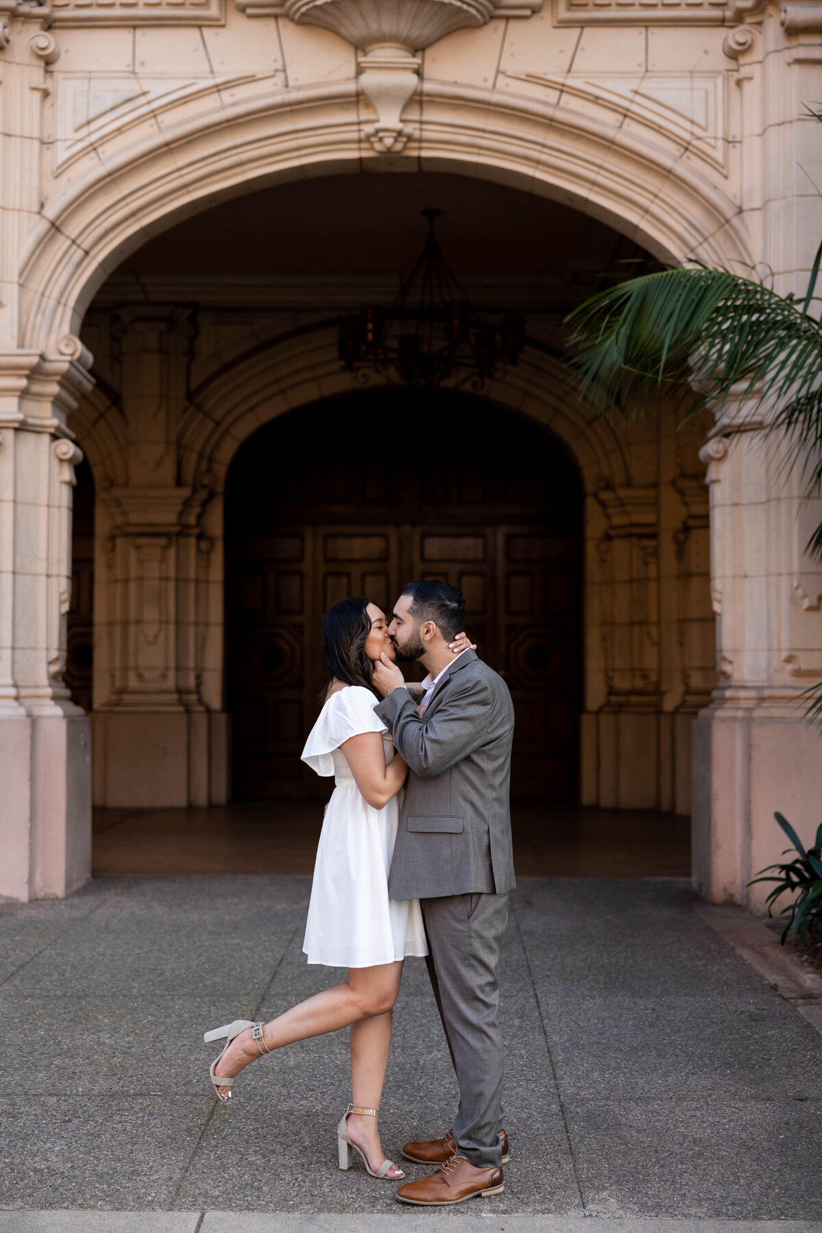 Larraeeliasengaged2023-Lomonicophotography-140