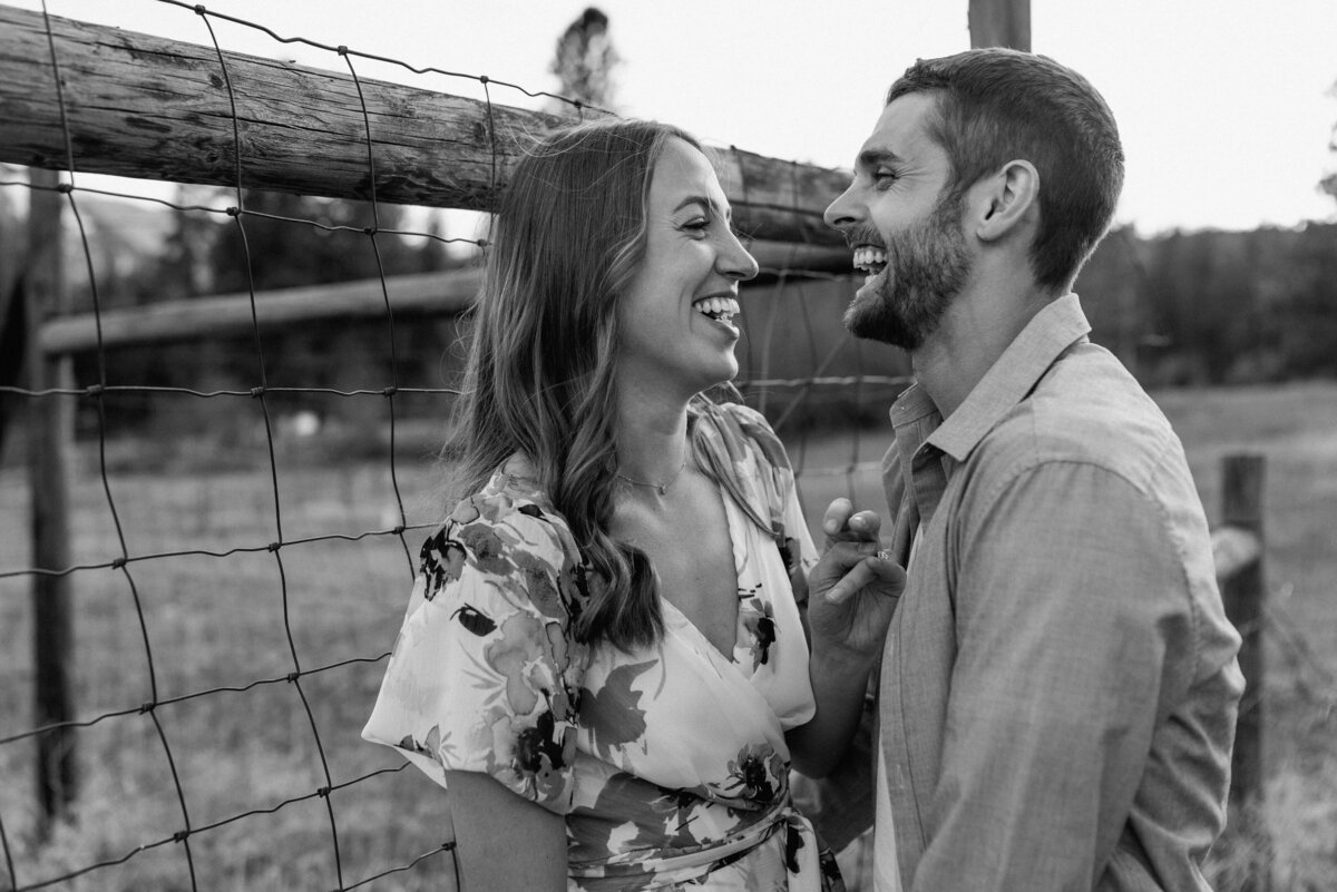 spring_cascades_washington_engagement_session_5