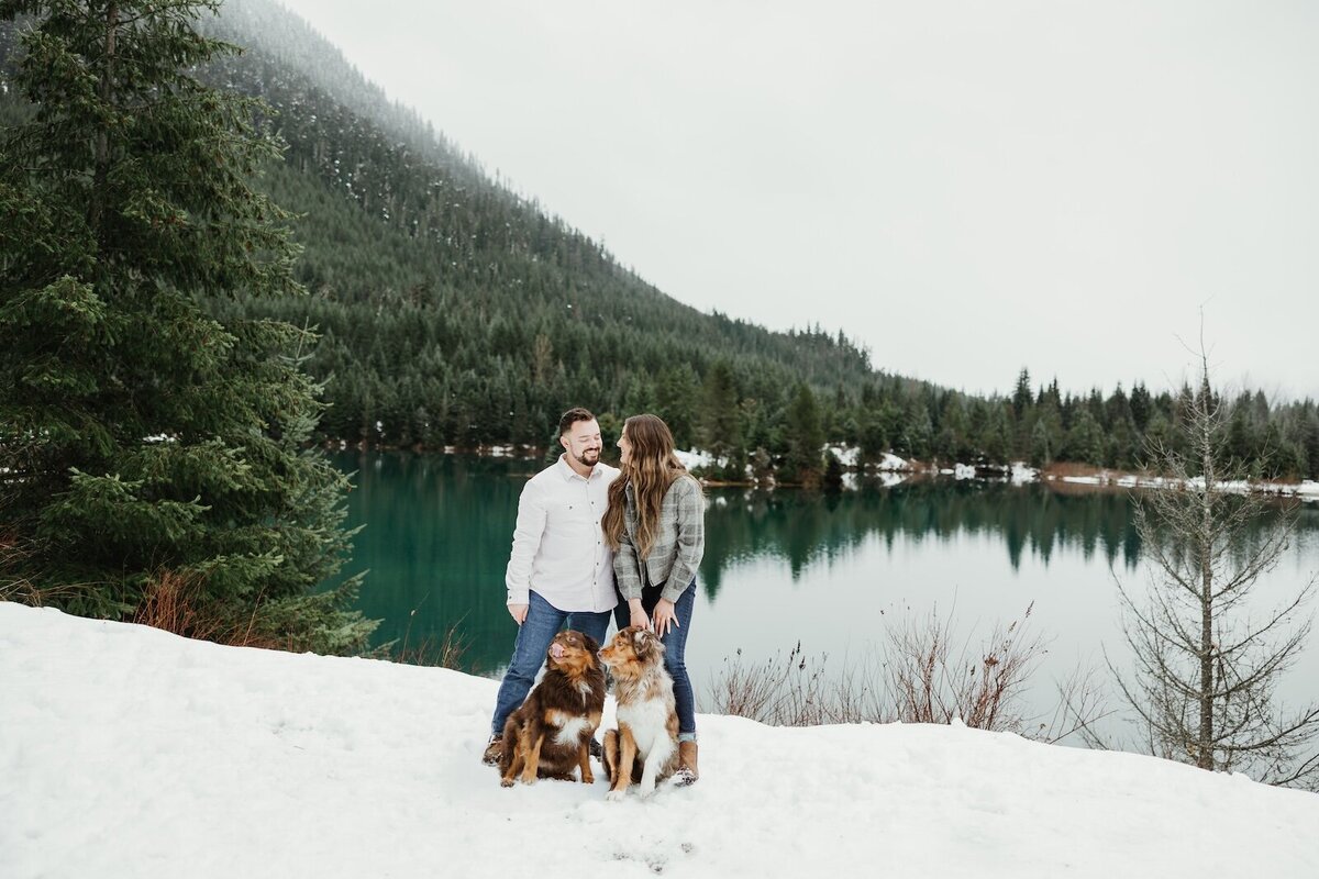 engagement-gold-creek-pond-snoqualamie-pass