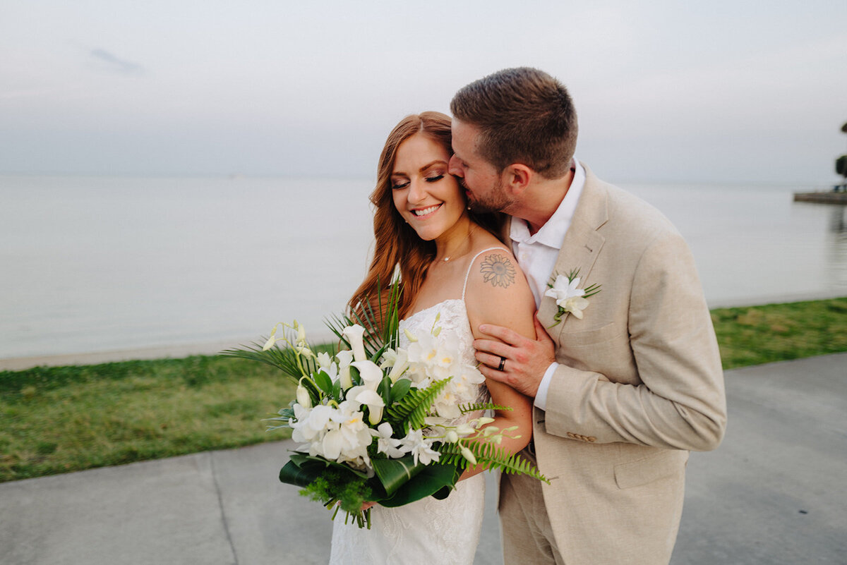 mcneile-photographer-best-places-to-elope-gizella-kopsick-park-chantilly-chic-celebrations-24
