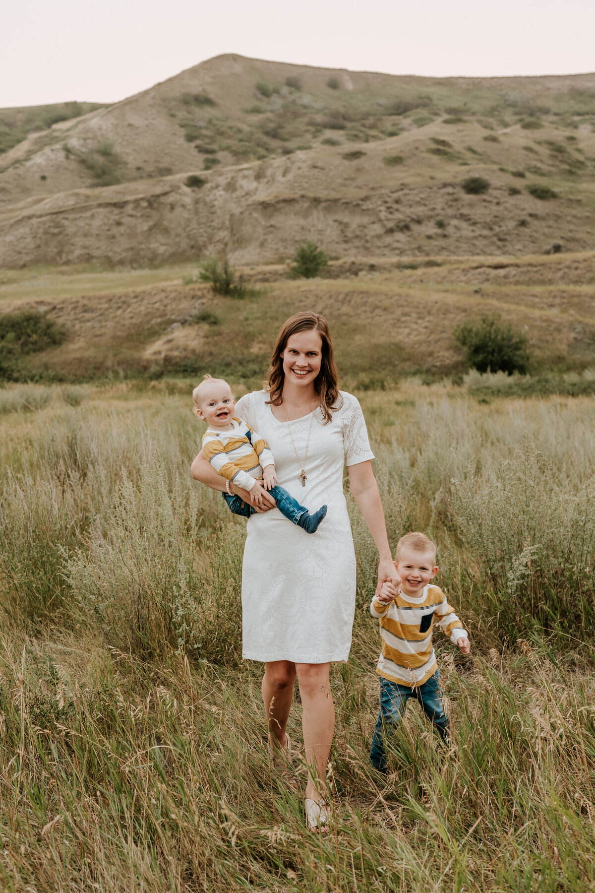 Julia and Darryl De Jonge Family Session 2022-121