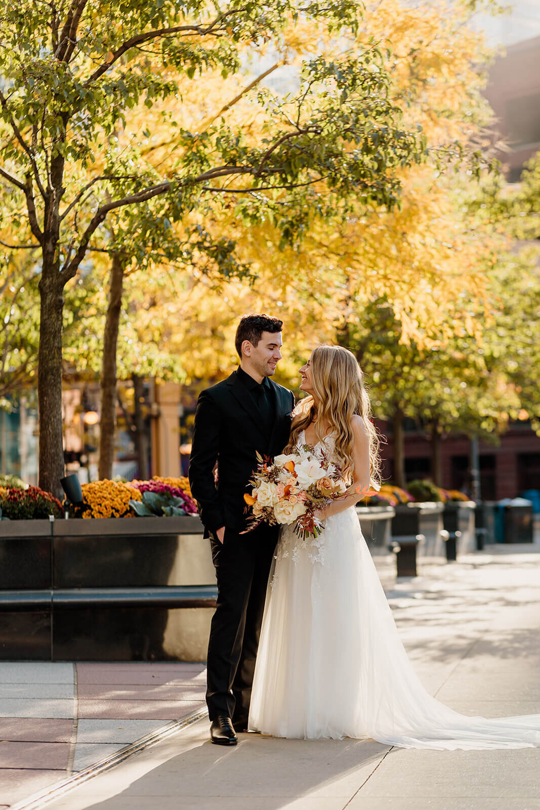 galleria-marchetti-modern-chicago-downtown-wedding-015