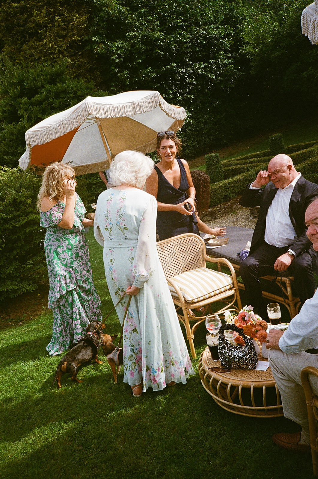 chic-luxury-garden-wedding-love-gatherings-ireland (8)
