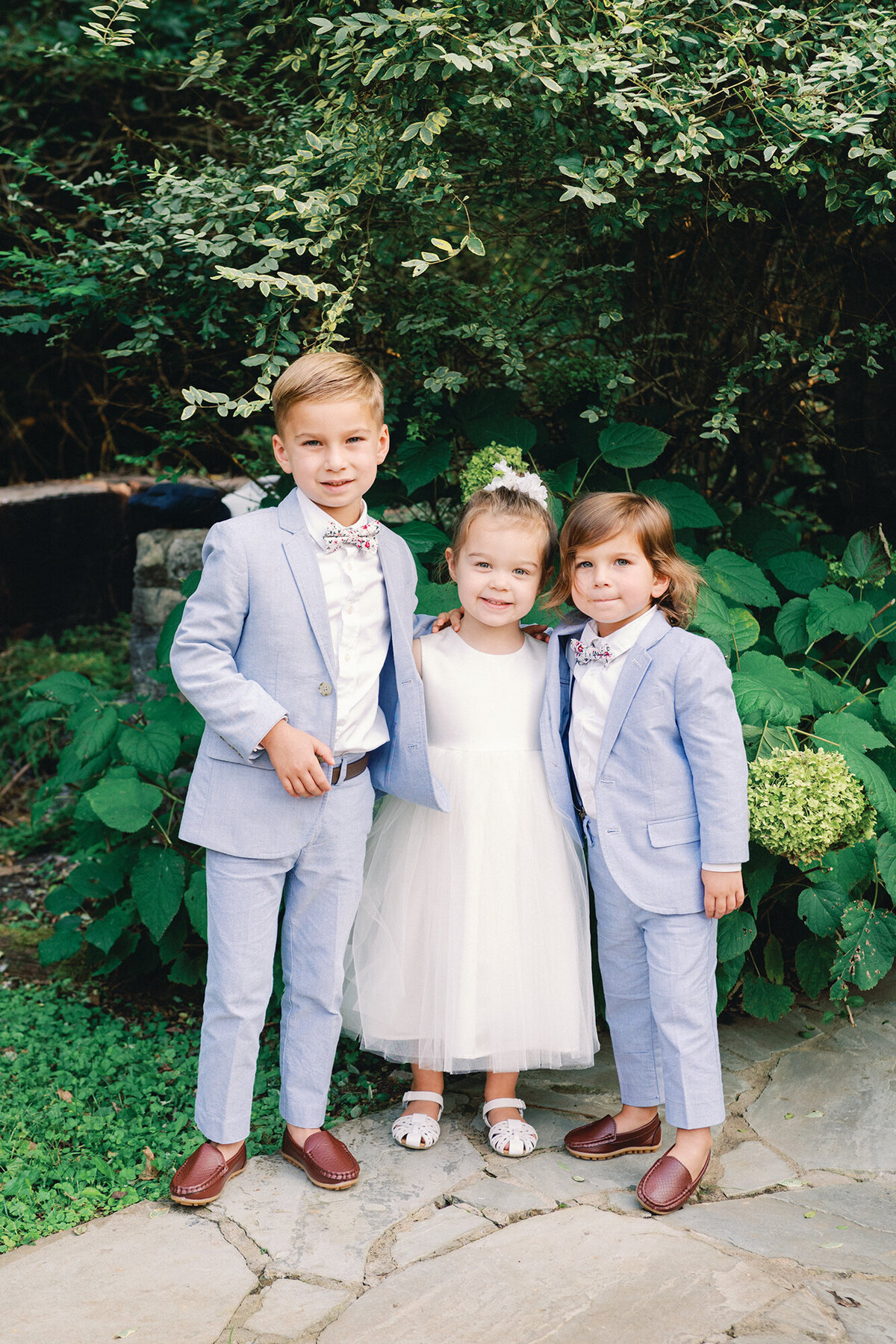 Em-Charlie-flowergirl ring bearer-Reagan Blythe