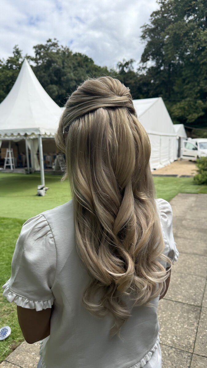 elegant-bridal-hair-berkshire (22)