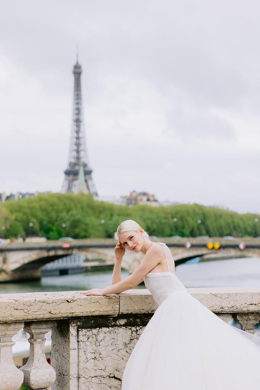 Dylan-Pariety-Couture-Paris-Engagement-Pre-Wedding-Larisa-Shorina-Destination-Photography-86