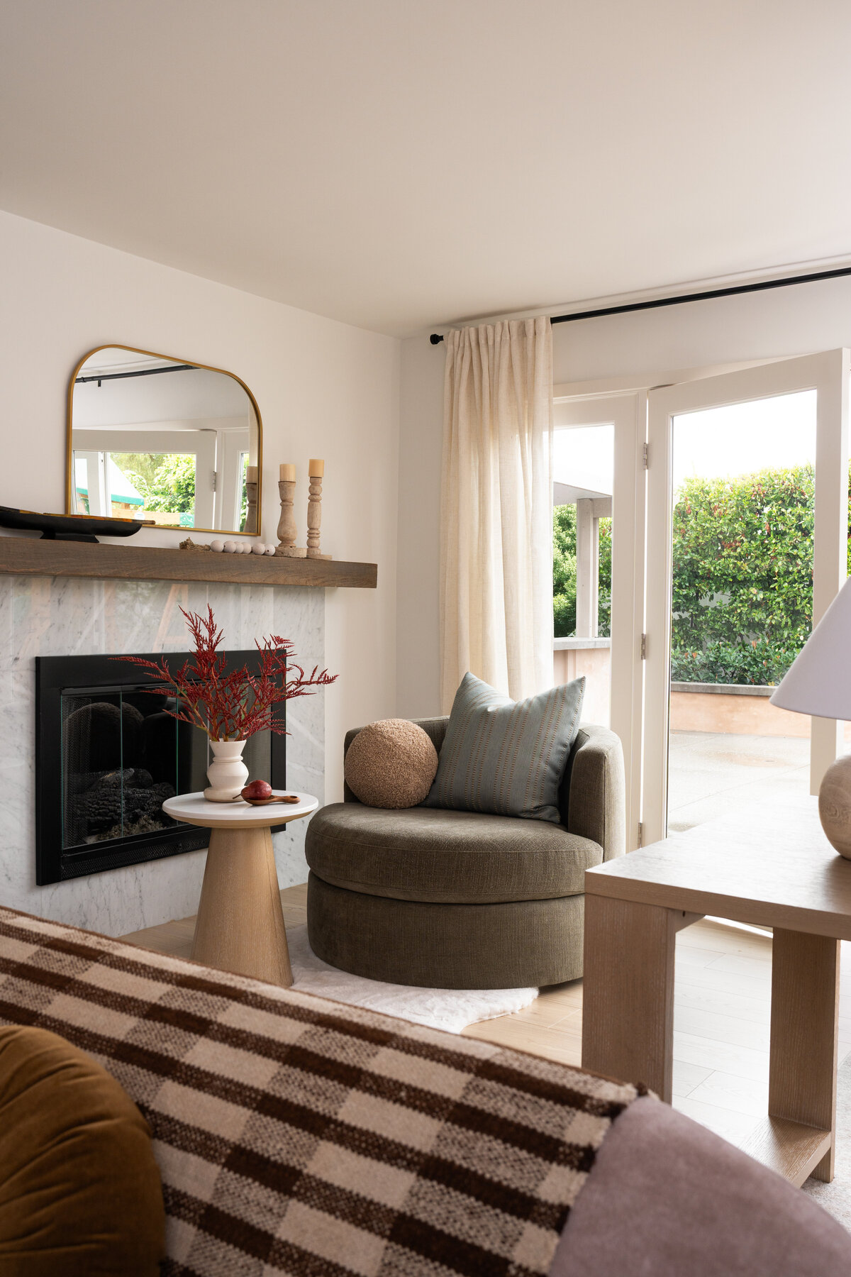 TaylorJane_10.14.2025_CLea2231-Edit