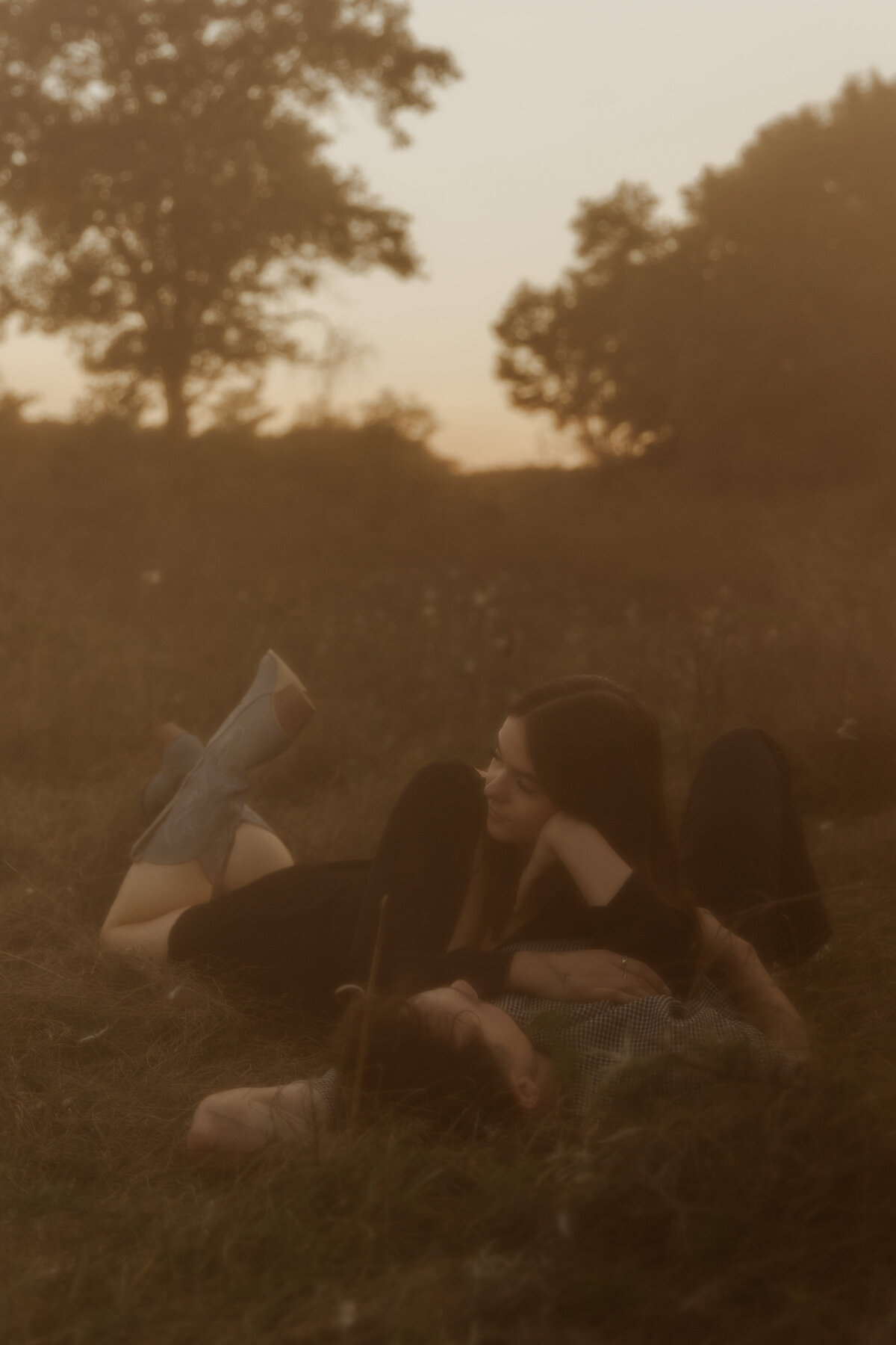 Couple Laying in a Field | Couples Posing Ideas | MN Couples Photographer 