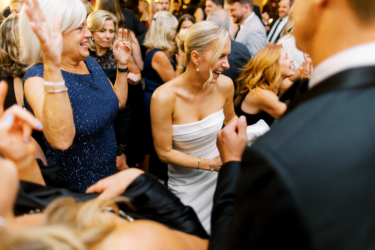 chicago editorial wedding photographer - 202