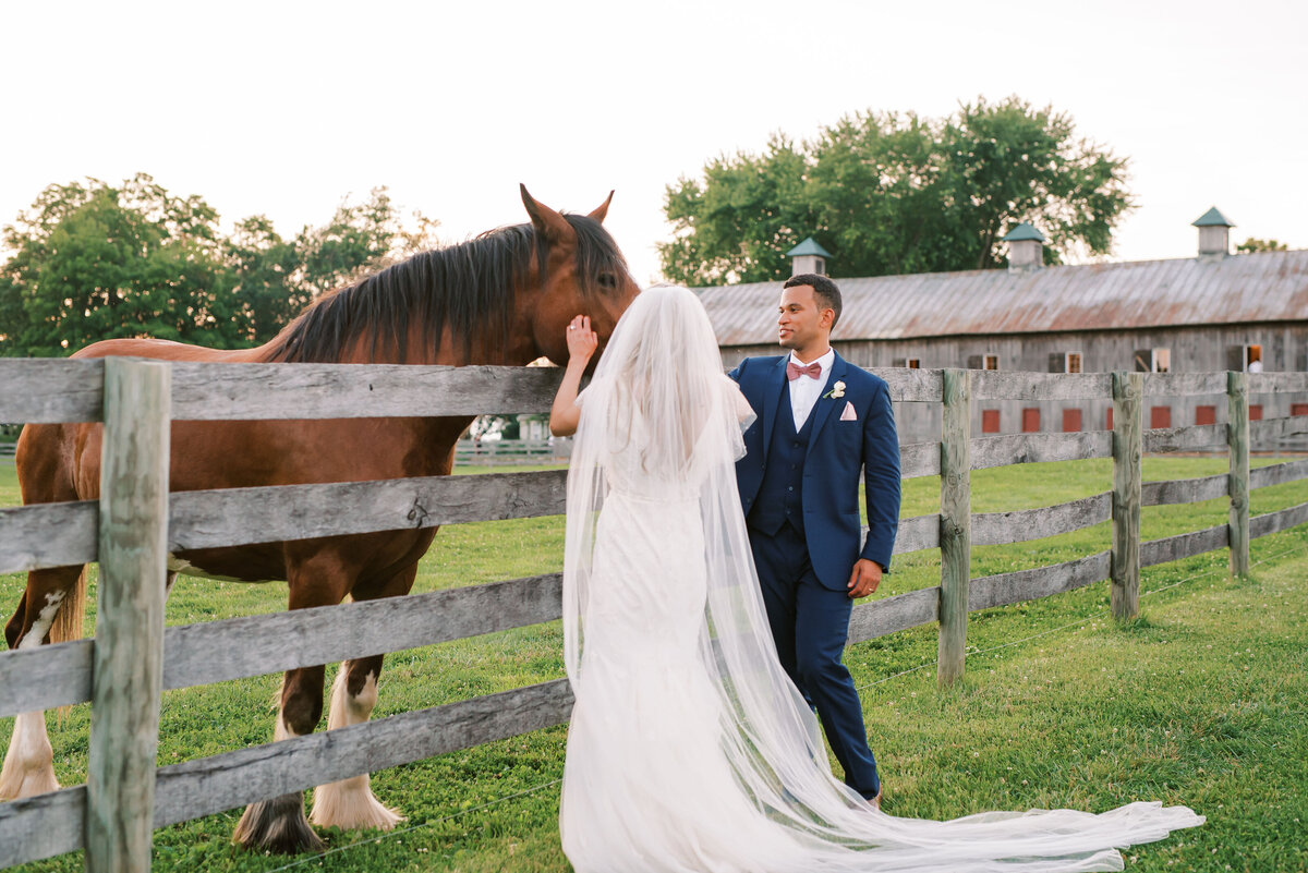 Portraits_JamieChrisWedding_MaddyWilliamsPhotography-173