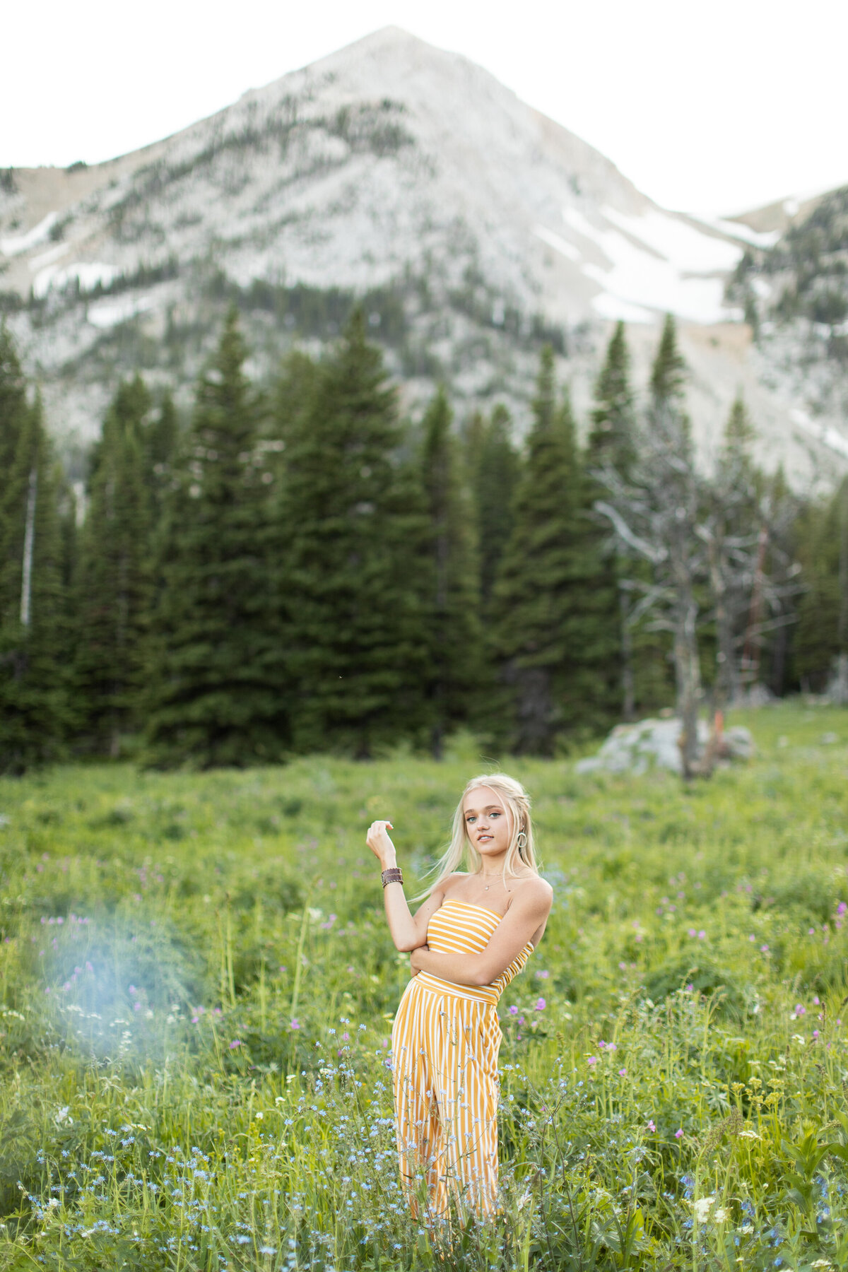 montana-mountain-senior-photo