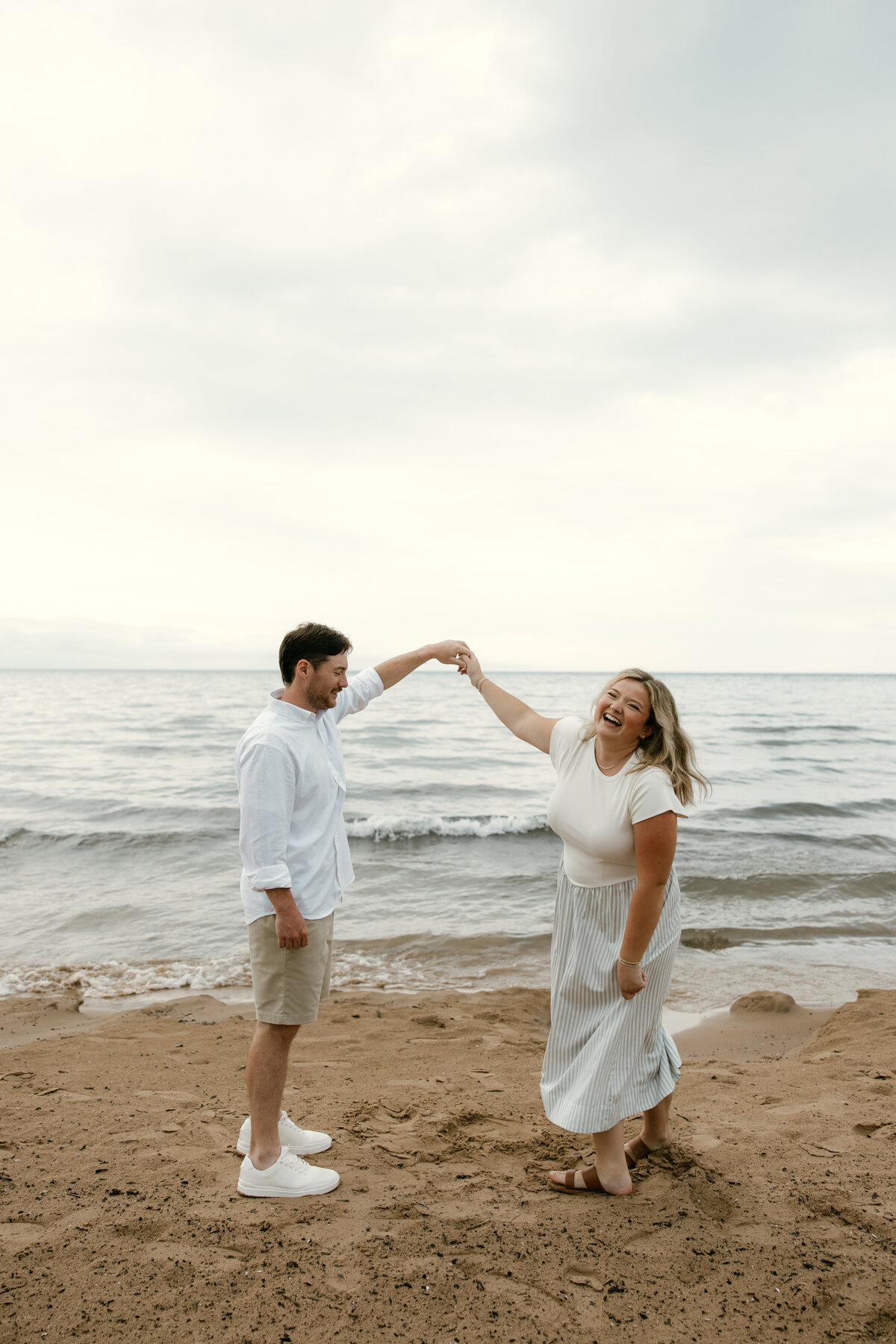 Abigail Anne Photography Colorado and Chicago Wedding and Couples Photographer — Portfolio Featured Story — Annie and Jacob's Engagement 18