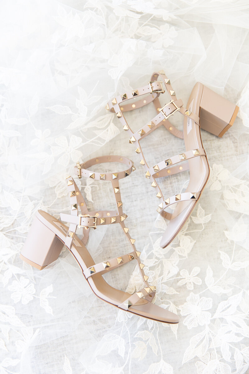 Chase & Christiana wedding at The Moorings | Images by Amalie Orrange Photography