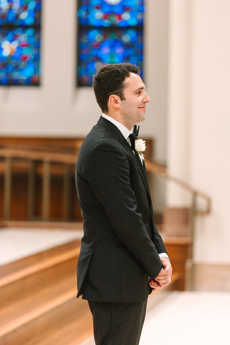 st-benedicts-church-wedding-ceremony-evansville10
