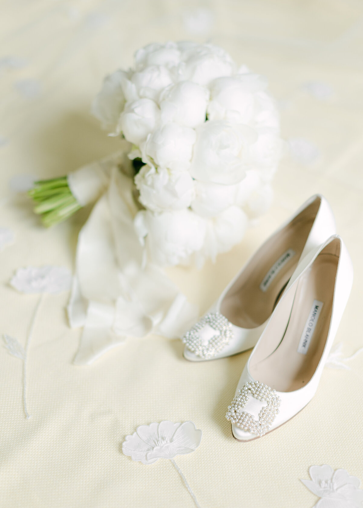 Corrie-Wilf-Wedding-Yester-Estate-Chloe-Winstanley-Photography-006