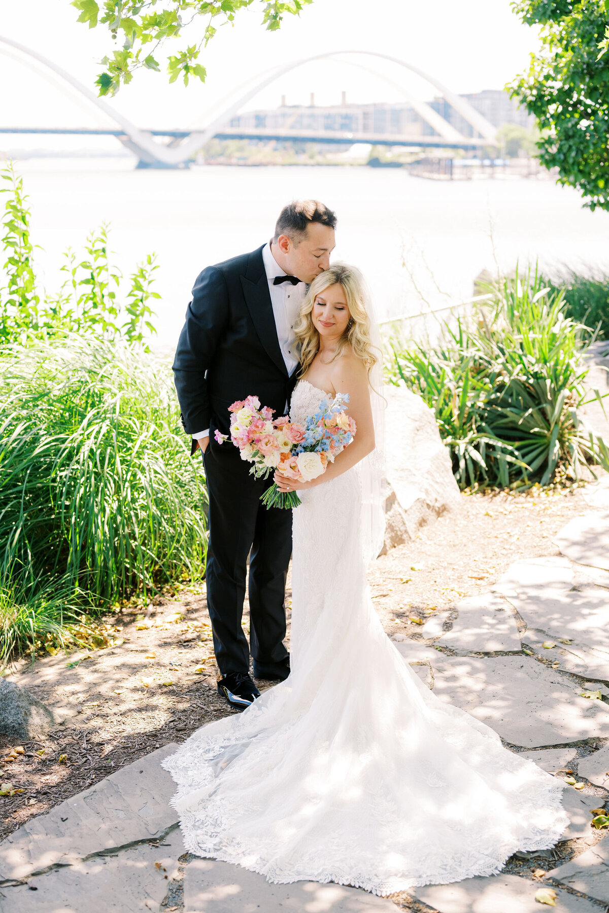 DistrictWineryWedding_MaddyWilliamsPhotography.jpg-68