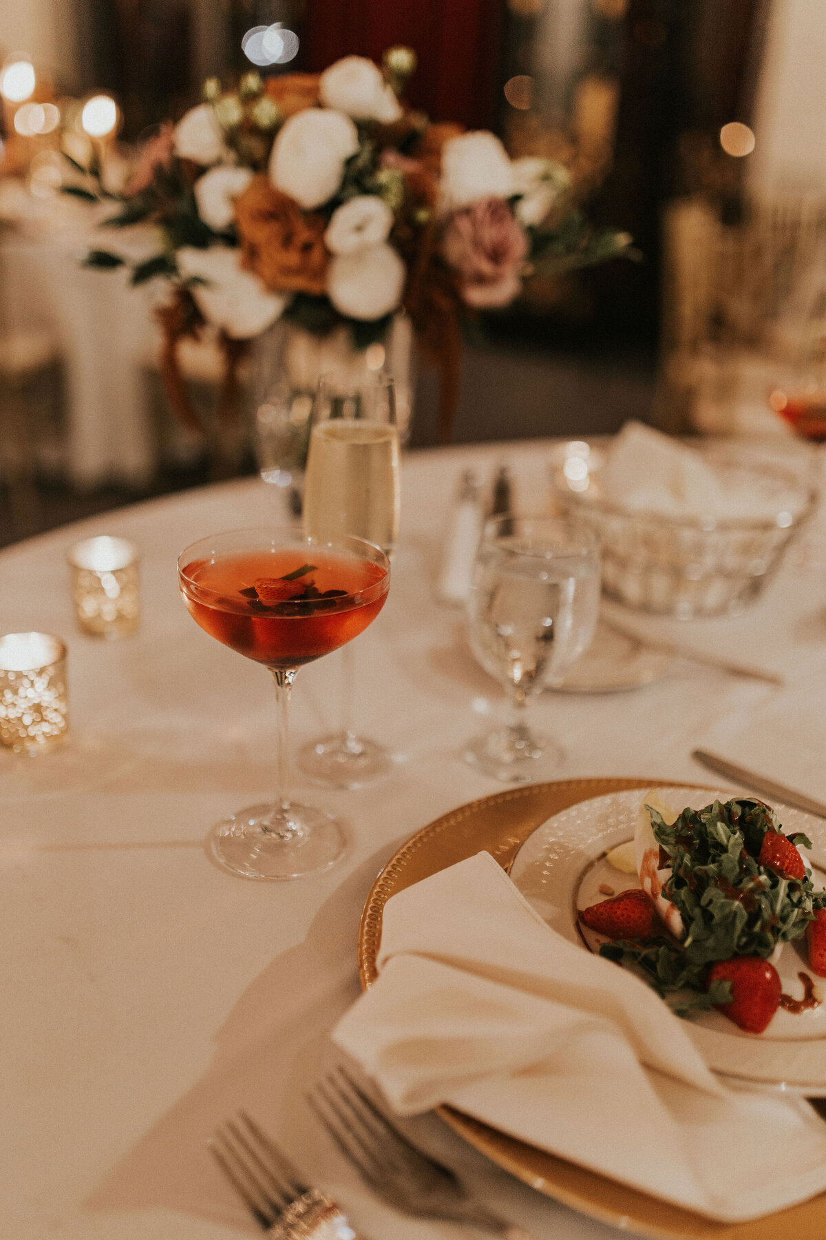 WELLING-FLORES.Wedding.EngineersClub-rcptn-61